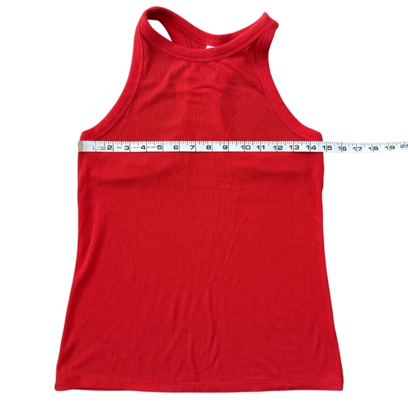 Old Navy Active & Ultralite Racerback Tank Tops Woman’s Size Medium Lot of 6 - Picture 12 of 12